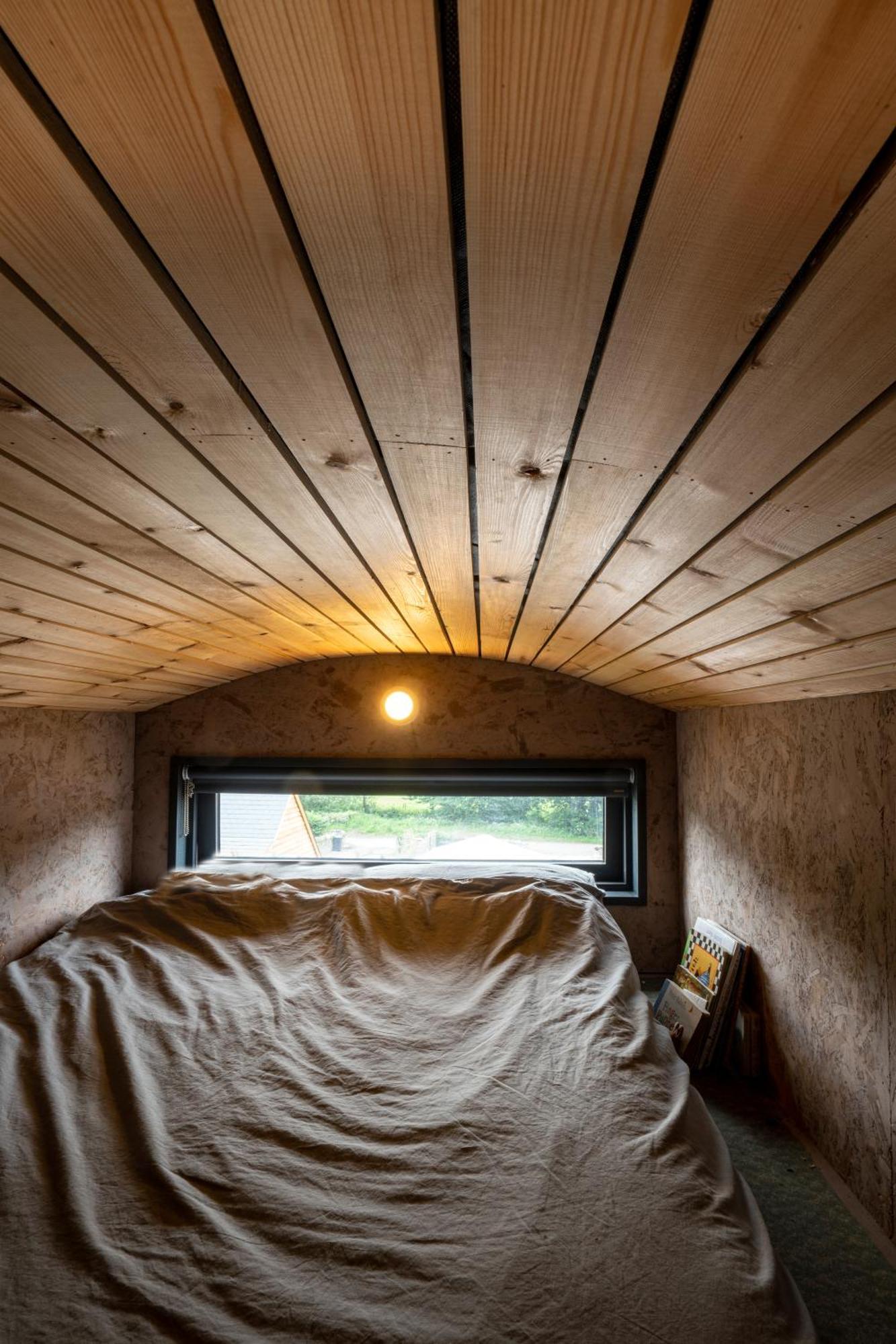 Two Unique Cabins Wrapped In Beautiful Welsh Scenery Presteigne ภายนอก รูปภาพ